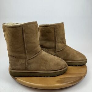 Womens Ugg Classic Short II Chestnut Shearling Lined‎ Comfort Boots Size 8 M GUC